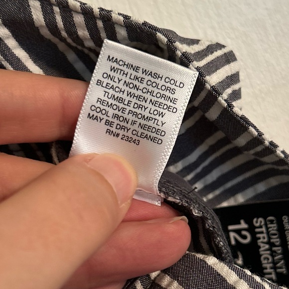 NWT New York & Co Straight Leg Crop Seersucker Pant, Women’s 12 - Picture 7 of 8